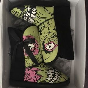 Iron fist slip on boots